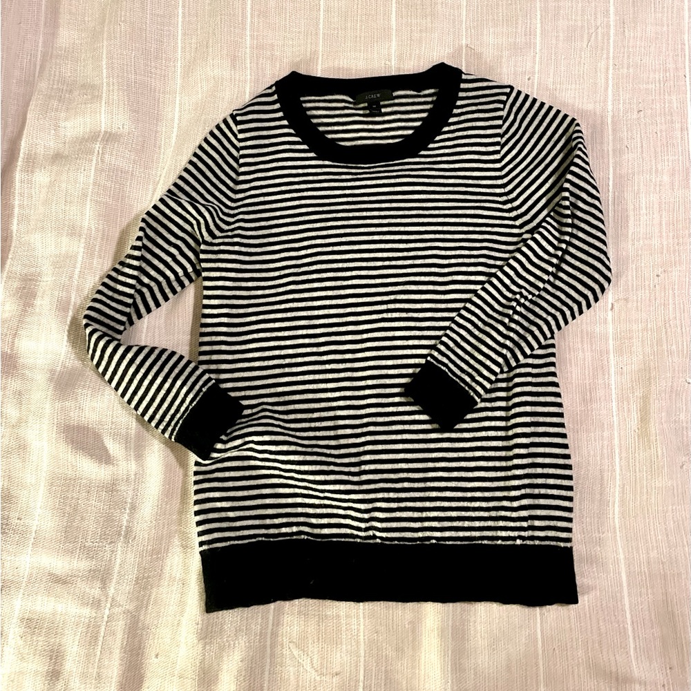 Gap Merino Wool medium striped medium sweater